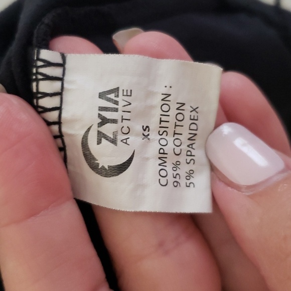 Zyia black and gold tank top, uplift, women's size XS, super soft, cozy. - Picture 4 of 6